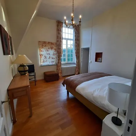 Chateau De Ramegnies-chin 2* Tournai