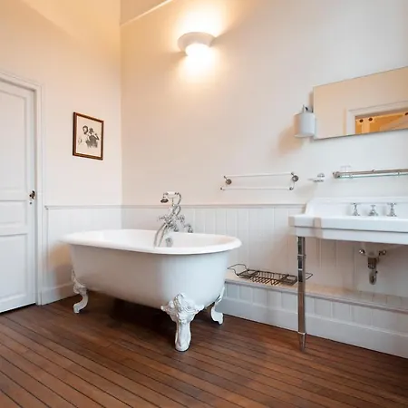 Bed and breakfast Chateau De Ramegnies-chin
